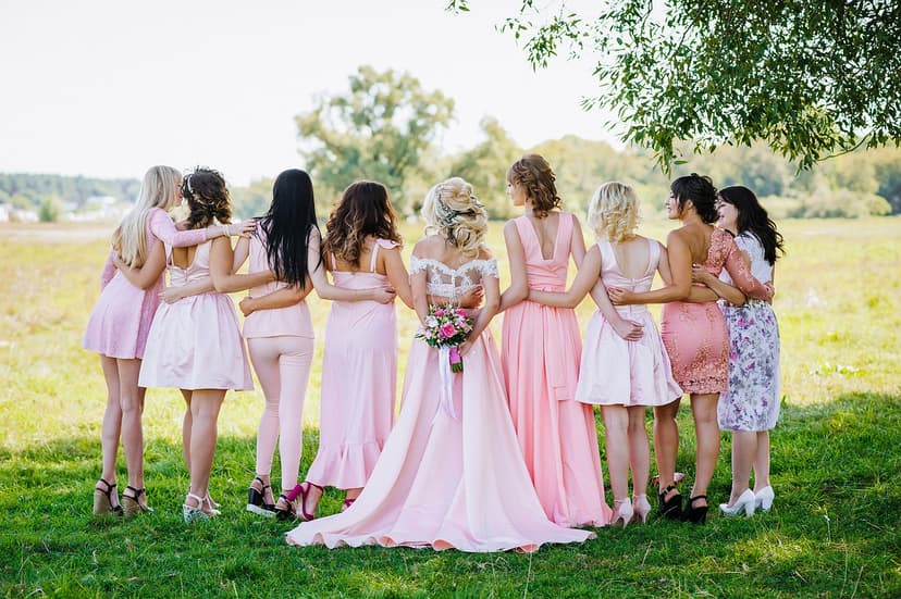 QR Code For Wedding Photos: No More USBs or WhatsApp Groups